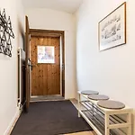 Apartment Chasa La Tschuffa *