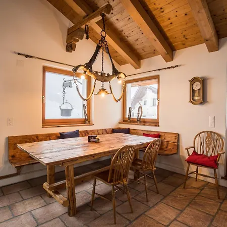 Appartement Chasa La Tschuffa