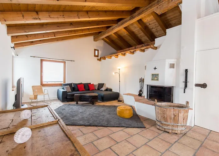 Apartamento Chasa La Tschuffa *