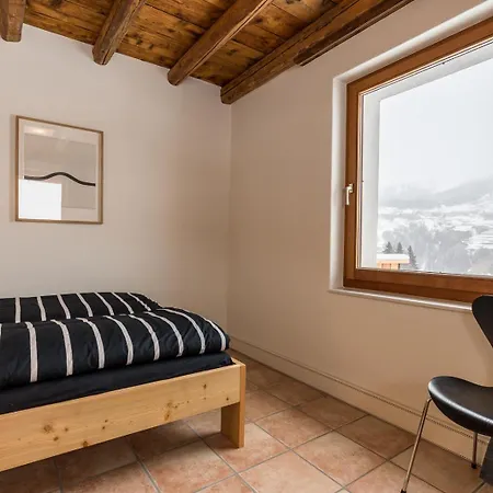 アパート Chasa La Tschuffa