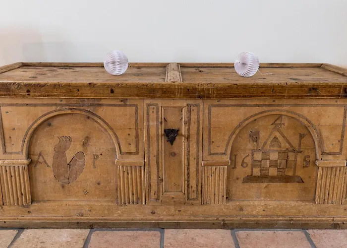 شقة Chasa La Tschuffa